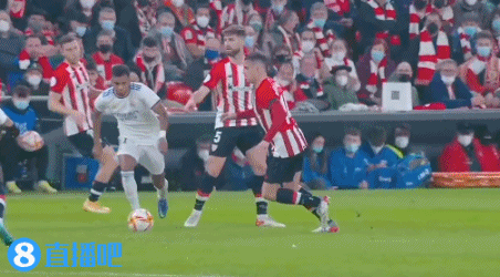 罗马诺：森林和埃弗顿正在竞争道路，球员更想去森林踢欧战