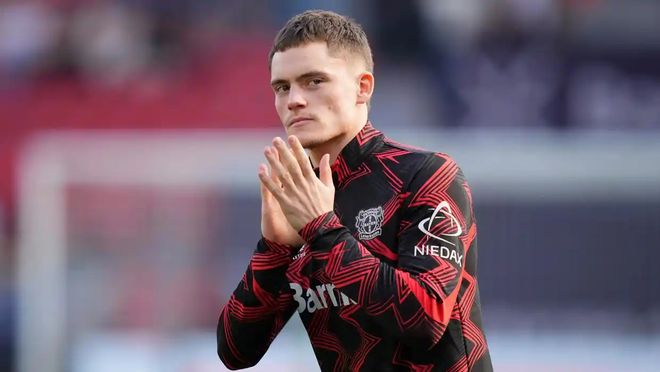 意大利杯尤文2-0乌迪内斯晋级，乔纳森-戴维、洛卡特利建功