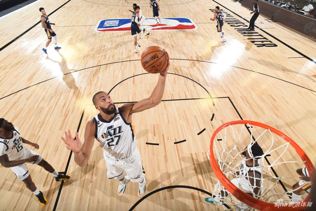 球员们应该 球员们应该