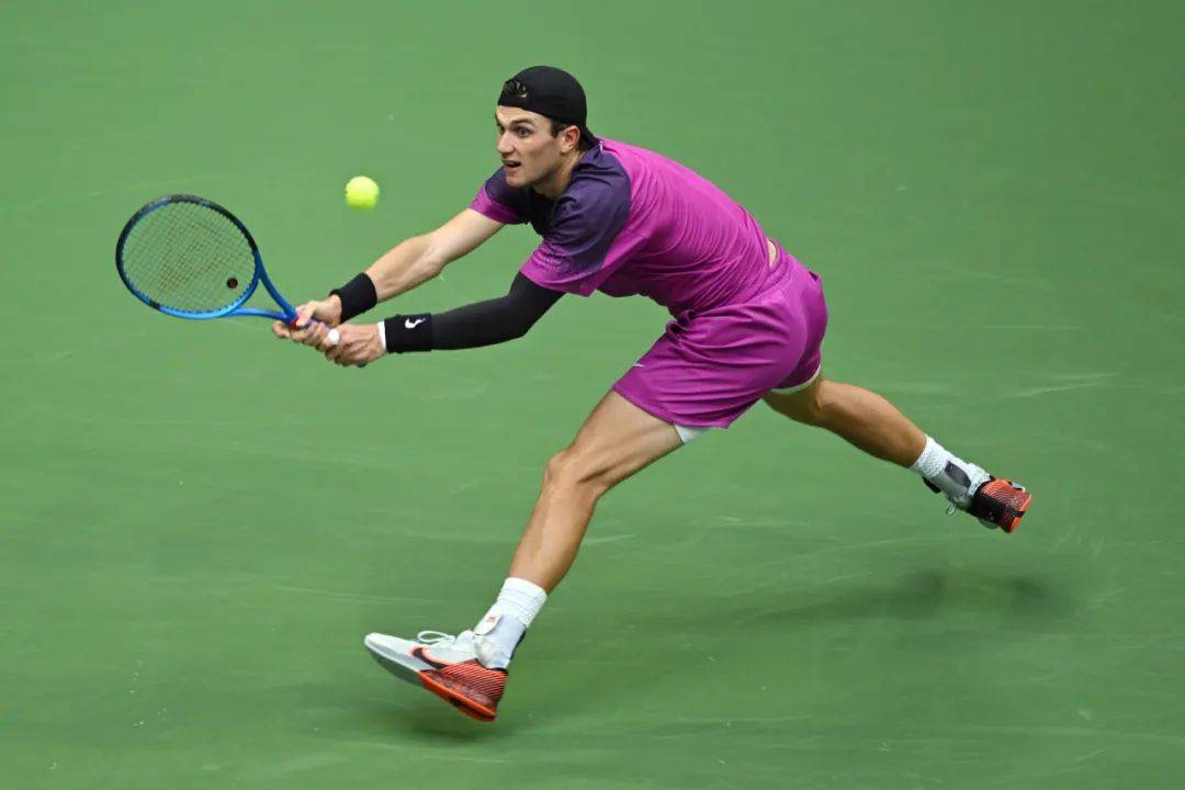 到绝杀锋线 到绝杀锋线